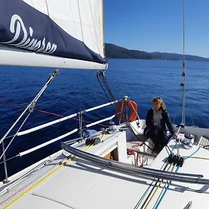 Paola 2 , Capitana Italia