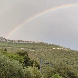 Sa Dommu 'e Su Coro , Triei Italia
